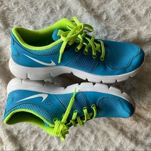 Nike Flex Experience RN Run Women’s Blue Volt Athletic Shoes Size 8